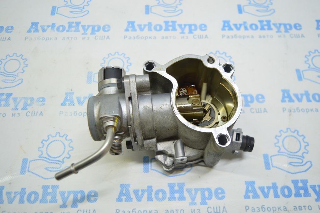 Топливный насос высокого давления ТНВД Volvo S90 16- (1) 32140068 с толкателем 31316395