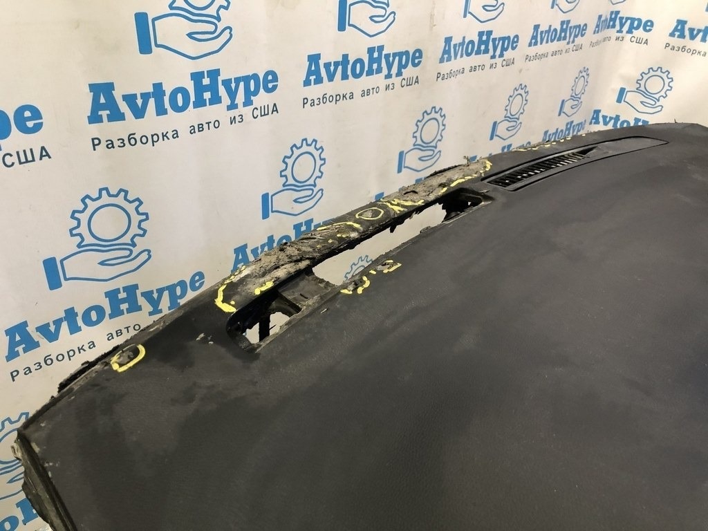 Торпедо передняя панель голая Nissan Sentra 15-19 чёрная (01) поплавлена под лобовым — фото 2