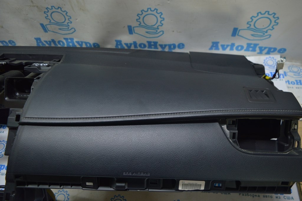 Торпедо передняя панель голая Toyota Camry v50 12-14 usa\euro черн (02) белая строчка без накл — фото 2