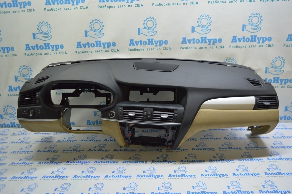 Торпедо передняя панель с AIRBAG BMW X3 F25 11-17 черная с бежевыми вставками,без проекции (02 — фото 3
