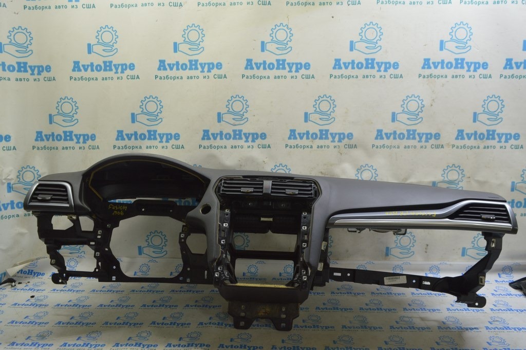 Торпедо передняя панель с AIRBAG Ford Fusion mk5 13-20 под кнопку start (06)