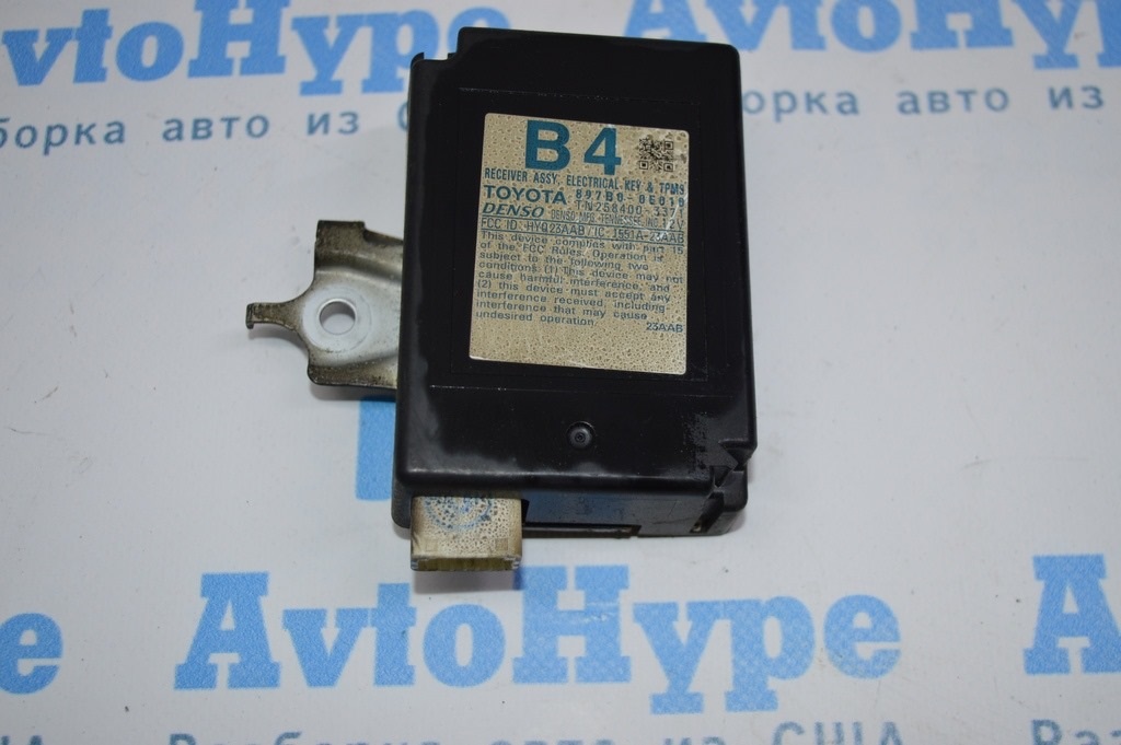 Tpms Tire Pressure Monitor Sensor Toyota Highlander 14- (03)