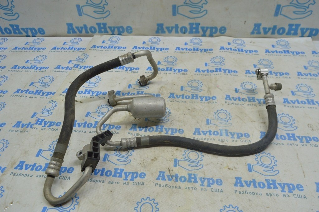 Трубка кондиционера компрессор-печка короткая Lexus RX450h 10-15  (02)