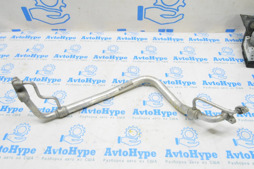 Трубка кондиционера компрессор-печка вторая Audi A3 8V 15-20 1.8T, 2.0T (02) — фото 2