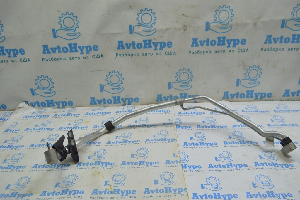 Трубка кондиционера компрессор-печка вторая Audi A4 B9 17- 2.0T — фото 3