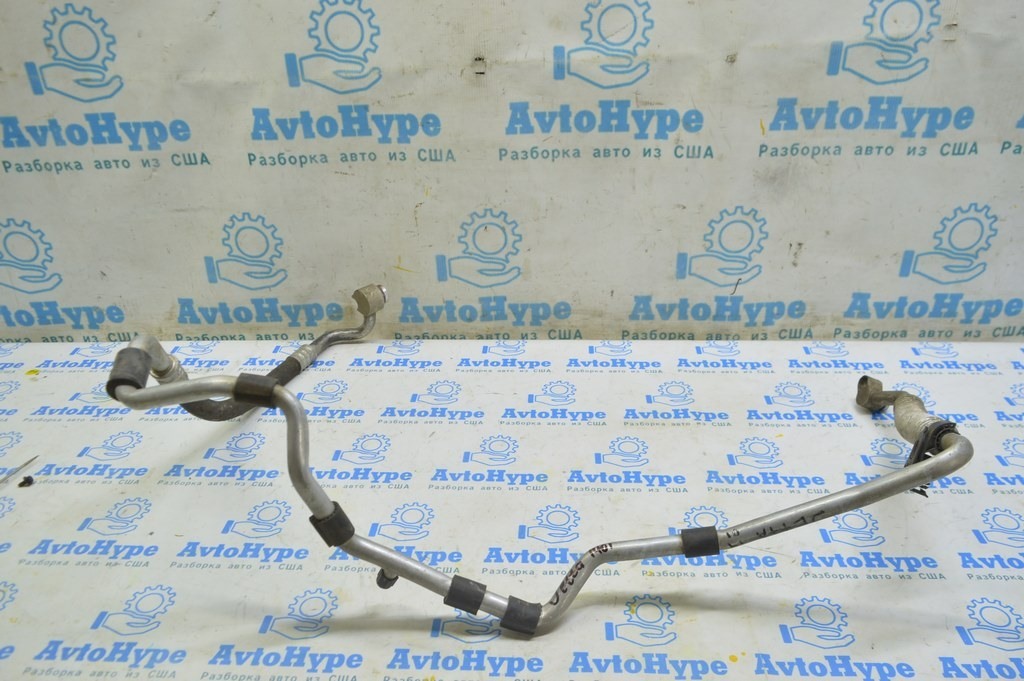Трубка кондиционера компрессор-печка VW Jetta 11-18 USA 2.0 1.8T (01)