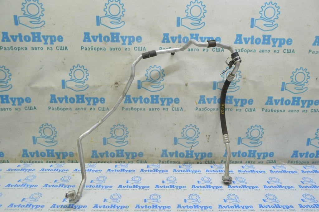 Трубка кондиционера компрессор-печка VW Passat b7 12-15 USA 1.8T