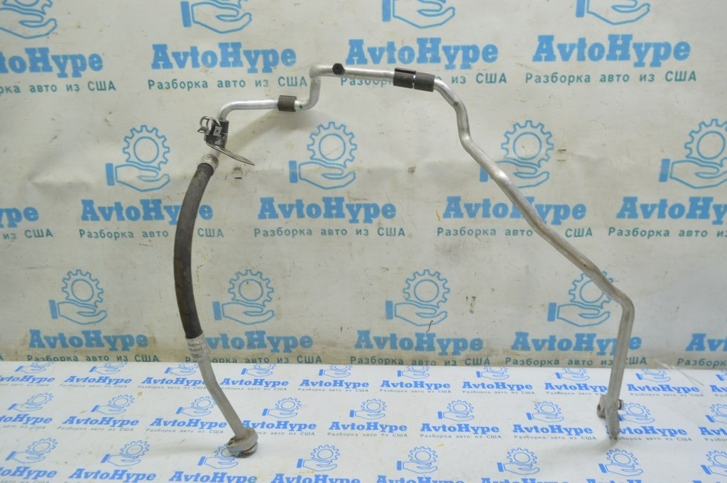 Трубка кондиционера компрессор-печка VW Passat b7 12-15 USA 1.8T — фото 2