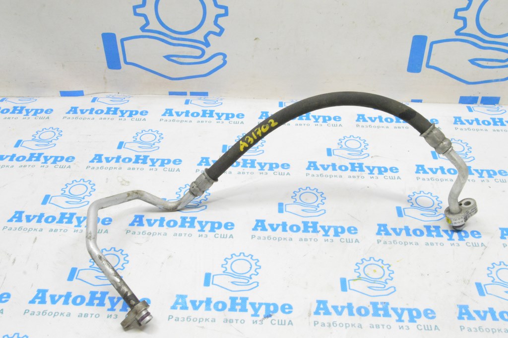 Трубка кондиционера конденсер-компрессор Audi A3 8V 15-20 1.8T, 2.0T (02)