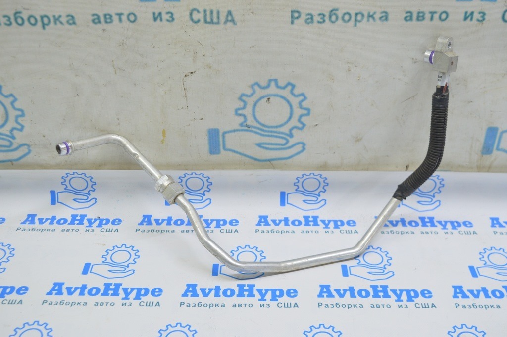 Трубка кондиционера от клапана 1 Nissan Leaf 18-21 — фото 2