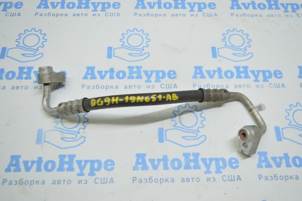 Трубка кондиционера с конденсера  Ford Fusion mk5 13- 1.5T 1.6T (05) DG9H19N651AB
