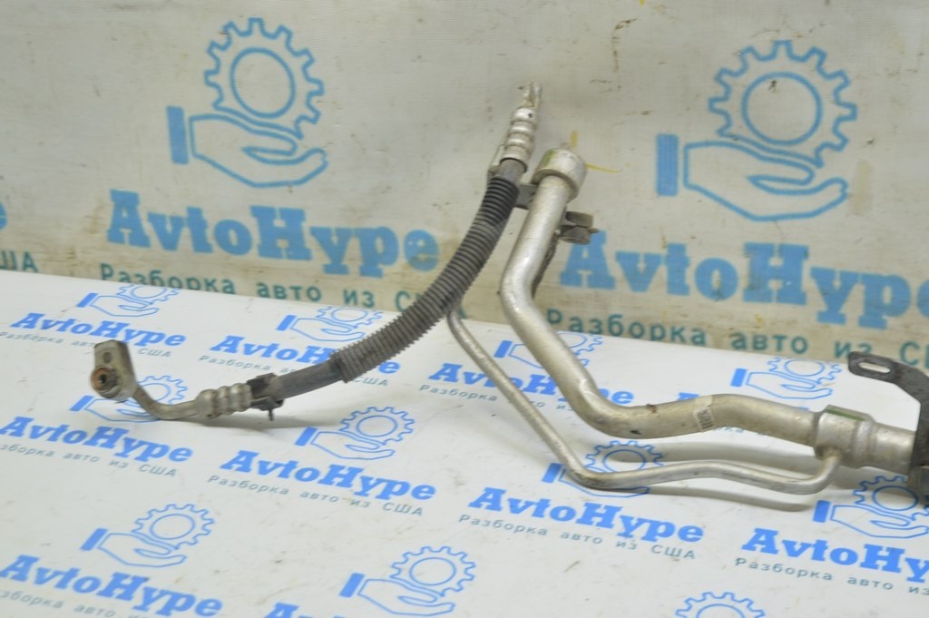 Трубка кондиционера с конденсера Lincoln MKZ 13- 2.0T — фото 3