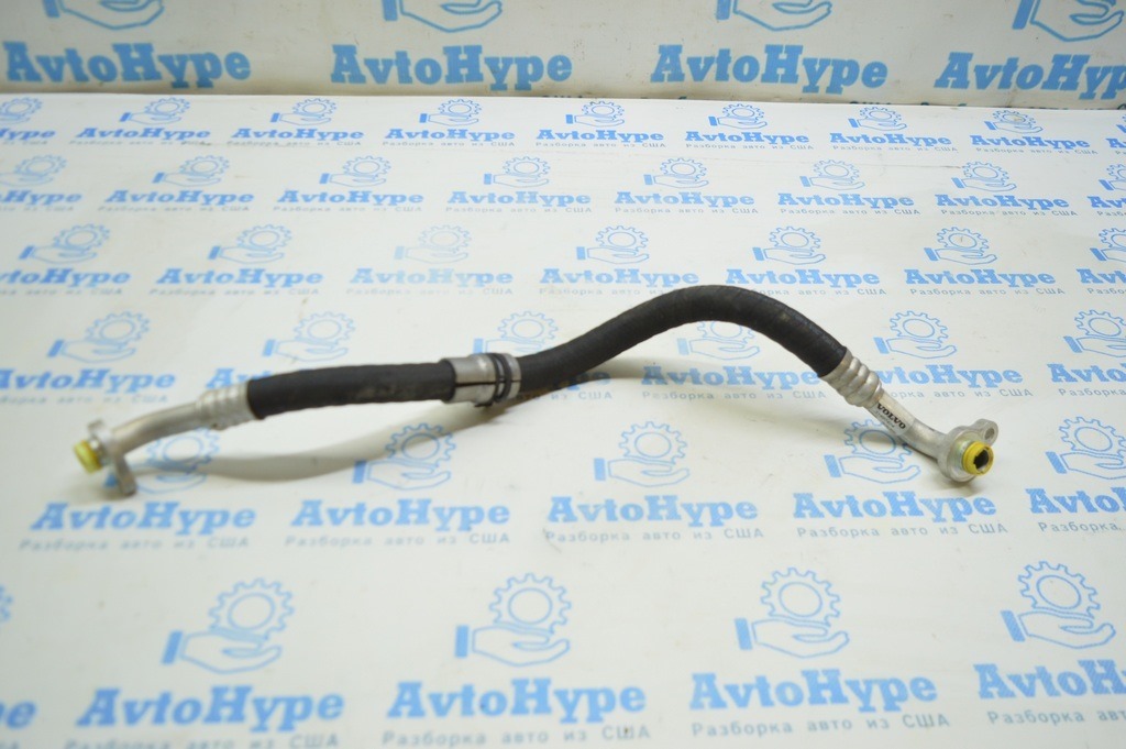 Трубка кондиционера Volvo S90 16- XC90 16-22 31497424