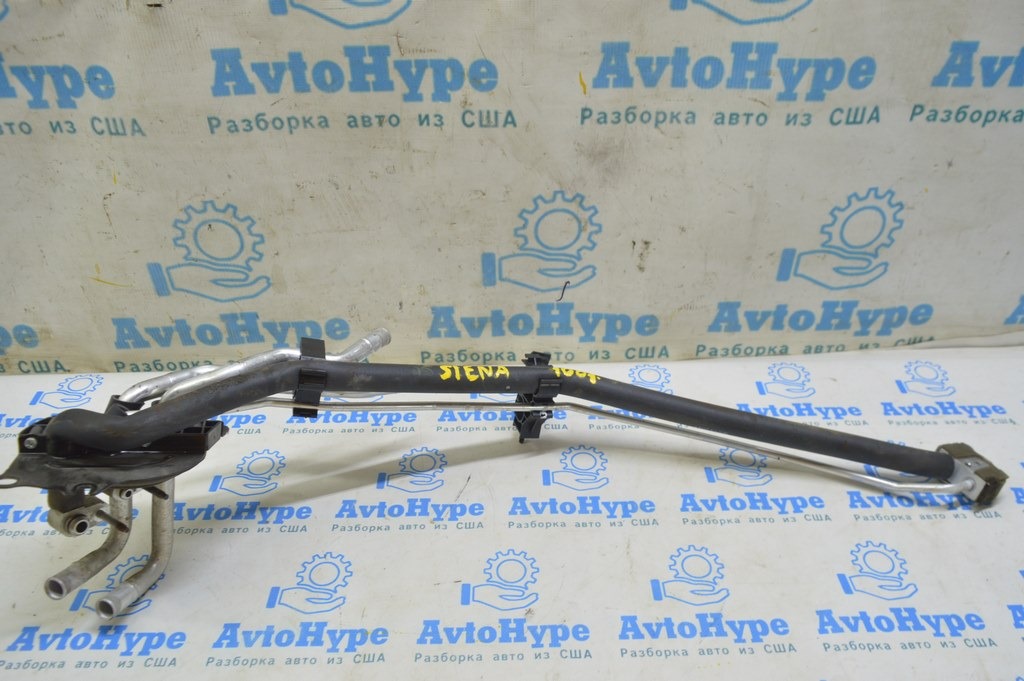 Трубка кондиционера заднего ряда Toyota Sienna 11-20 3.5 первая
