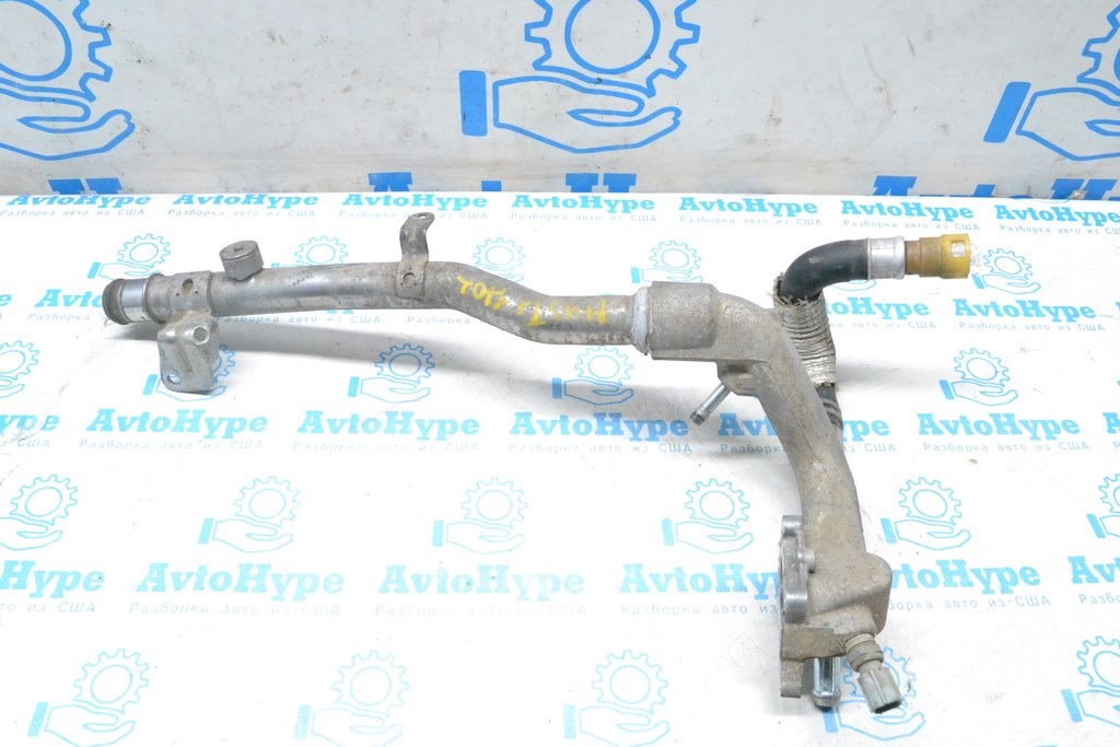 Трубка системы охлаждения Ford Mustang mk6 15-23 2.3T (02)