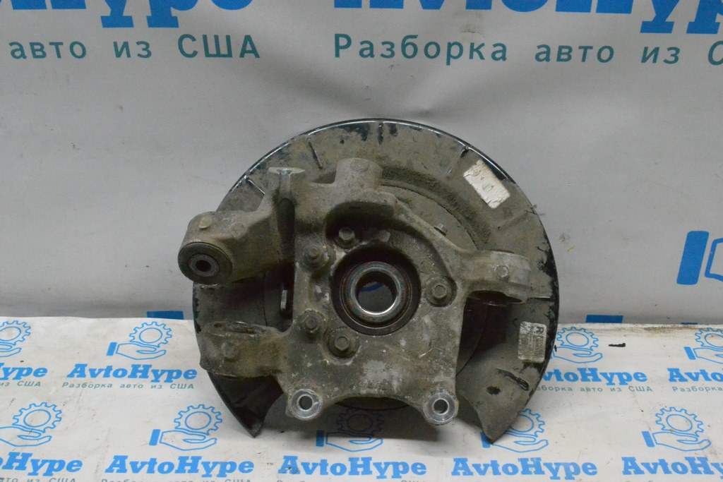 Цапфа перед прав Chevrolet Camaro 10-15 (01)