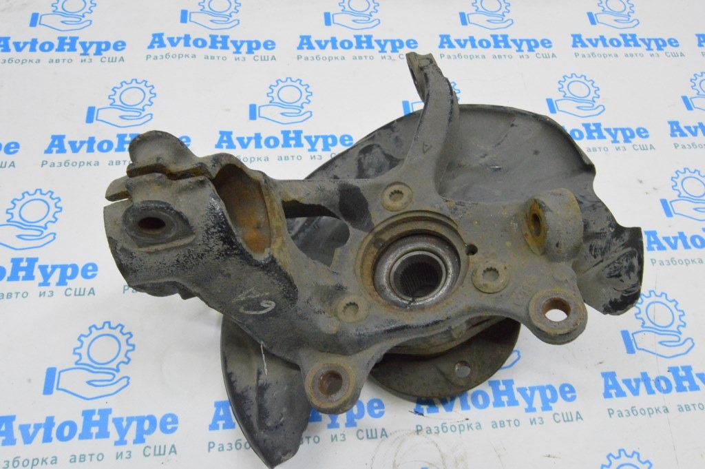 Цапфа перед прав VW Jetta 19- (02)