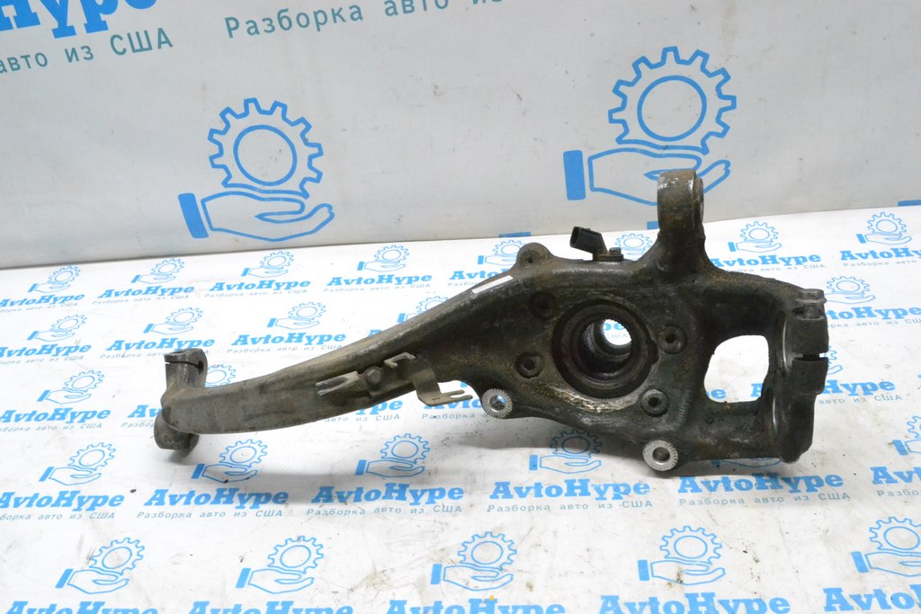 Цапфа передняя левая Audi Q5 8R 12-17 (02)