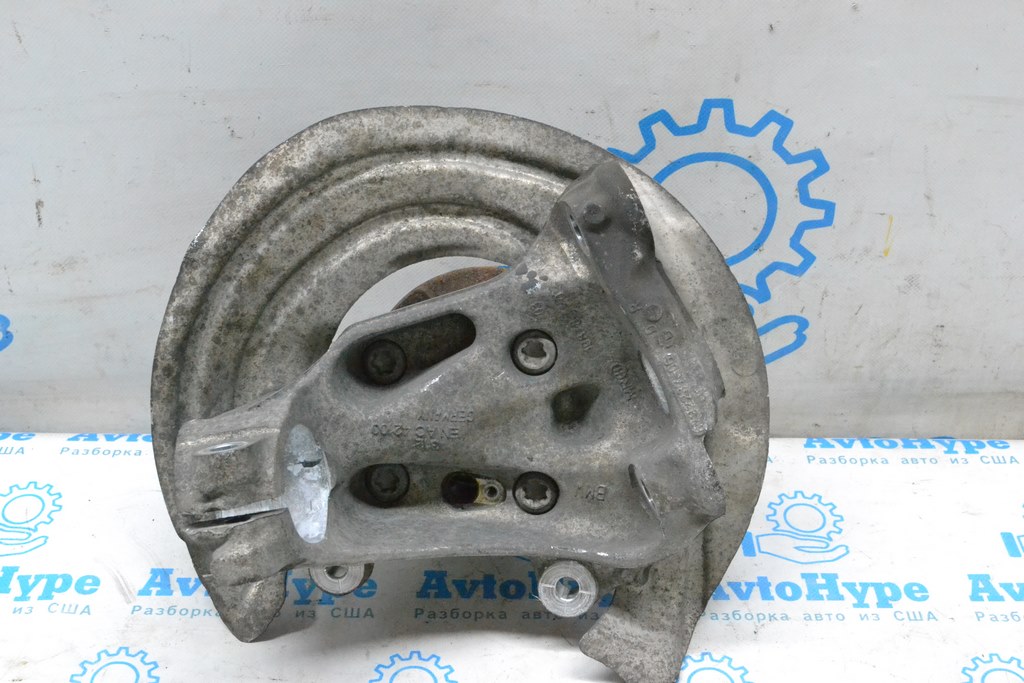 Цапфа передняя левая BMW 3 F30 12-18 RWD (03)
