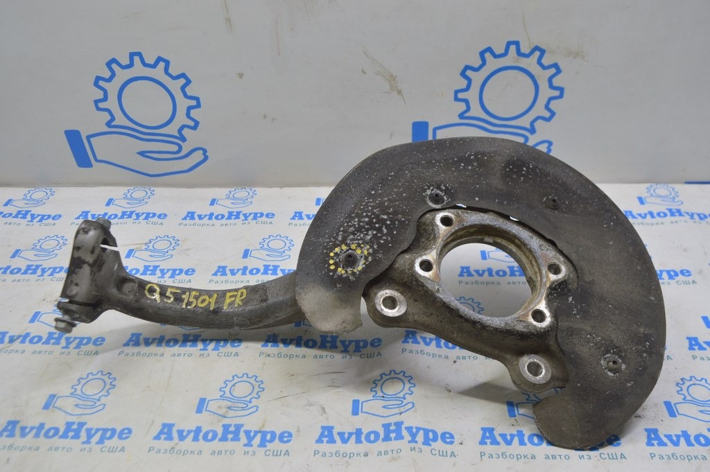 Цапфа передняя правая Audi Q5 8R 12-17 (01)