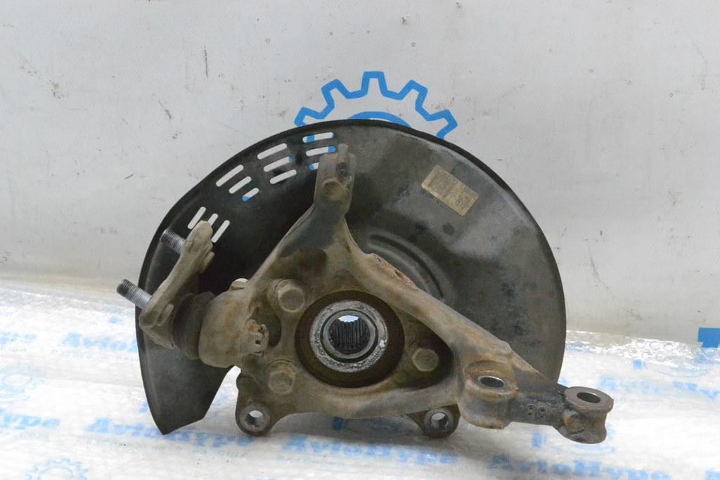 Цапфа перед лев Toyota C-HR 18-23 (01)