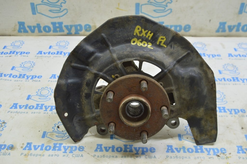 Цапфа со ступицей передняя левая Lexus RX300 RX330 RX350 RX400h 04-09 с кожухом (02) ржавая