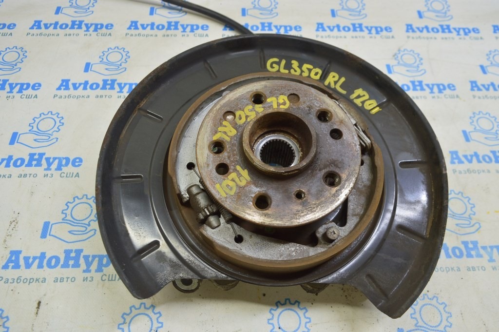 Цапфа со ступицей зад лев Mercedes X164 GL W164 ML W251 R (01) с кожухом 71т км