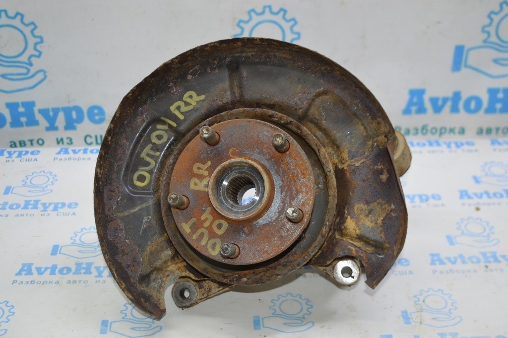 Цапфа со ступицей зад прав Subaru Outback 15-19 (04)