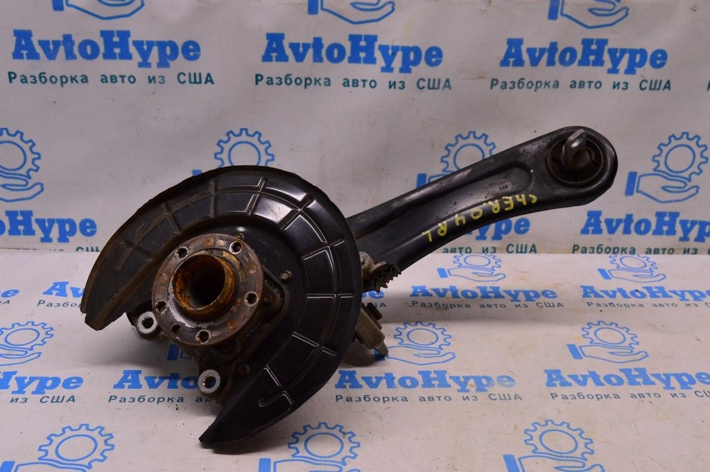 Цапфа зад лев Jeep Cherokee KL 14- (04)