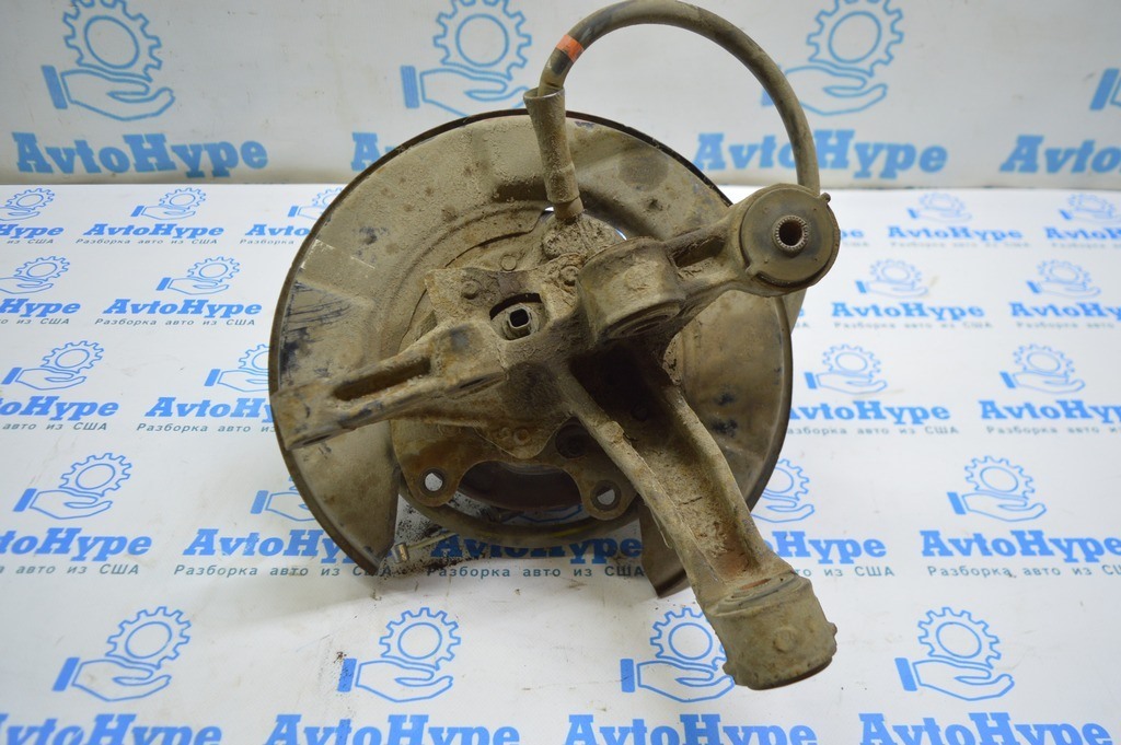 Цапфа зад лев Toyota Camry v50 12-14 usa\euro