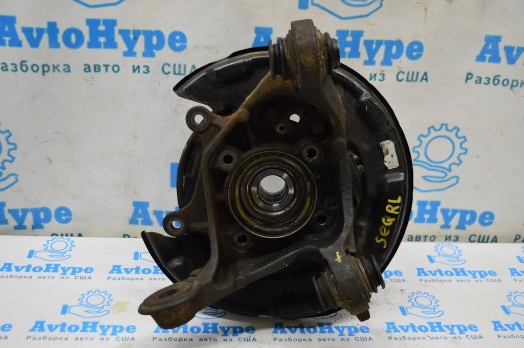 Цапфа зад лев Toyota Sequoia 2008-2022 (01)