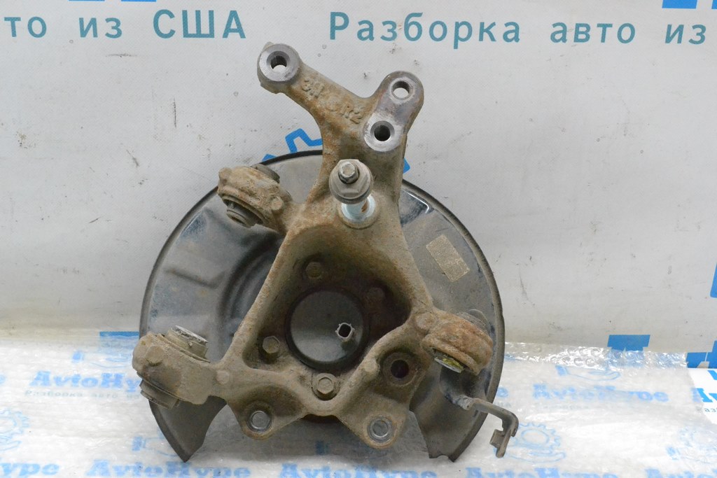 Цапфа зад прав Toyota C-HR 18-23 (01)