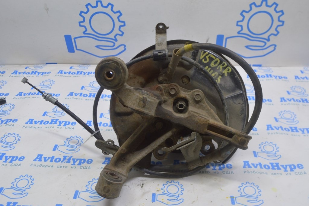 Цапфа зад прав Toyota Camry v50 12-14 usa (03)