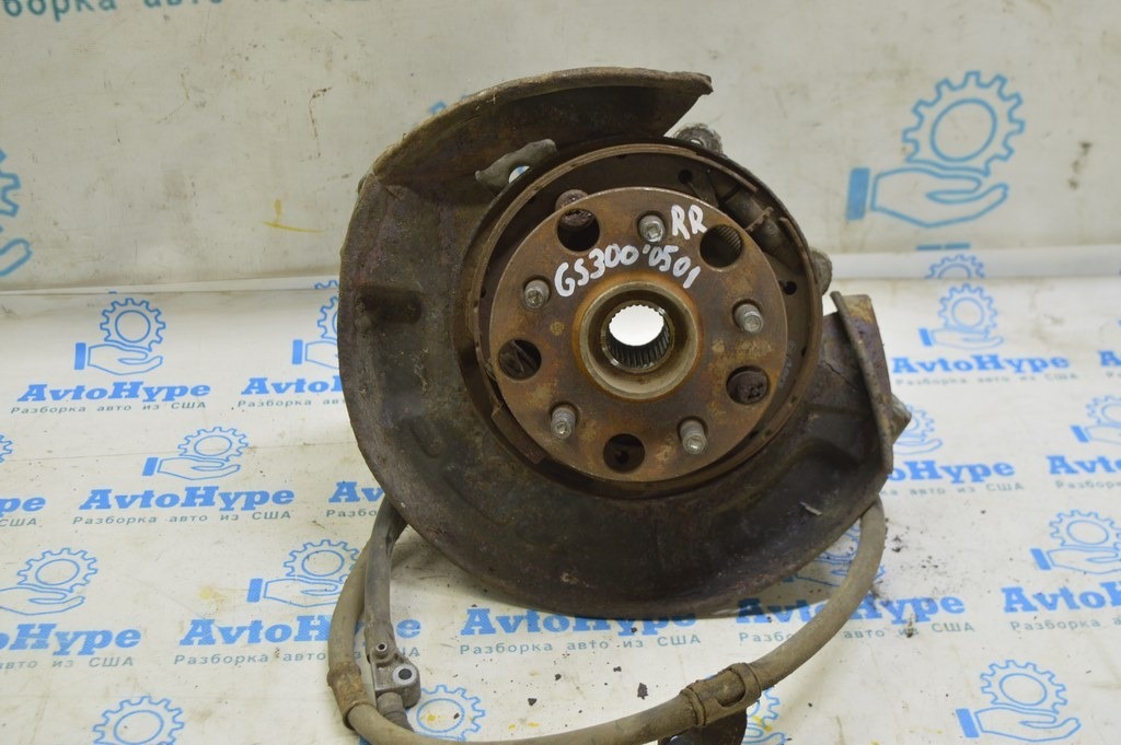Цапфа задняя правая Lexus GS300 GS350 GS430 GS450h 06-11 (01) сб под замену
