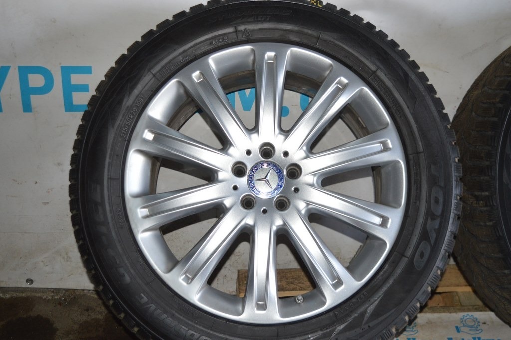Центральный колпачок на диск Mercedes GLE-class C292 12-19 (с дисками в сборе)