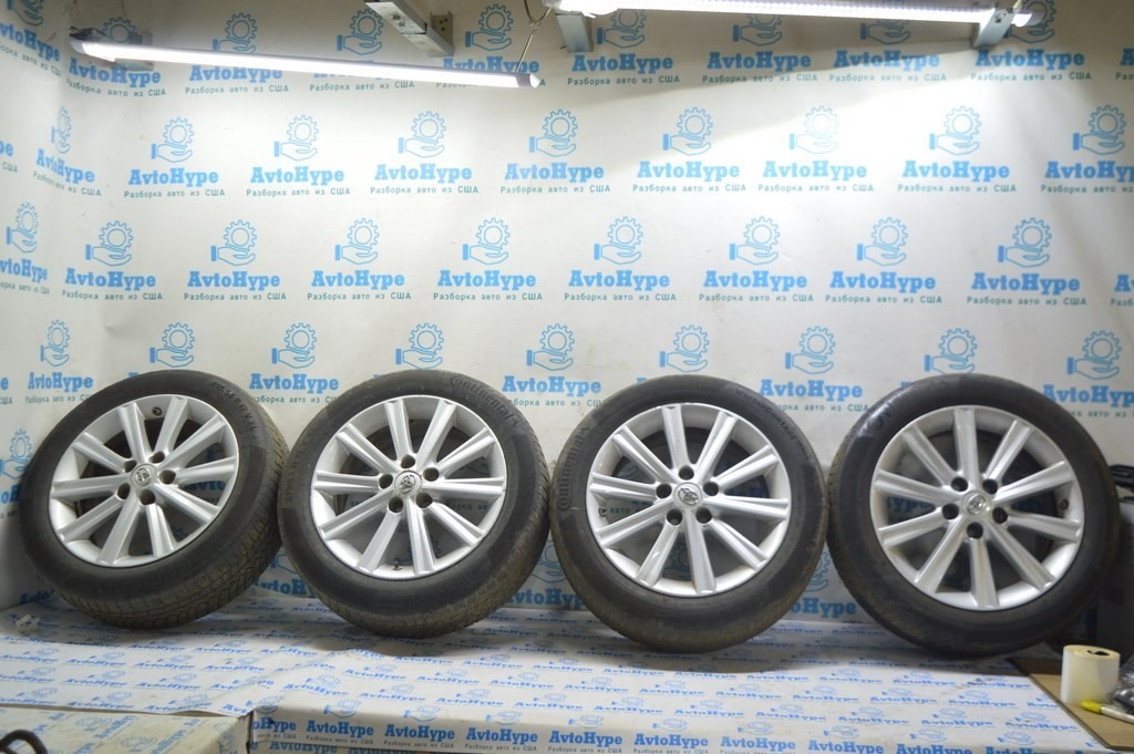 Центральный колпачок на диск Toyota Camry v55 15-17 серый — фото 2