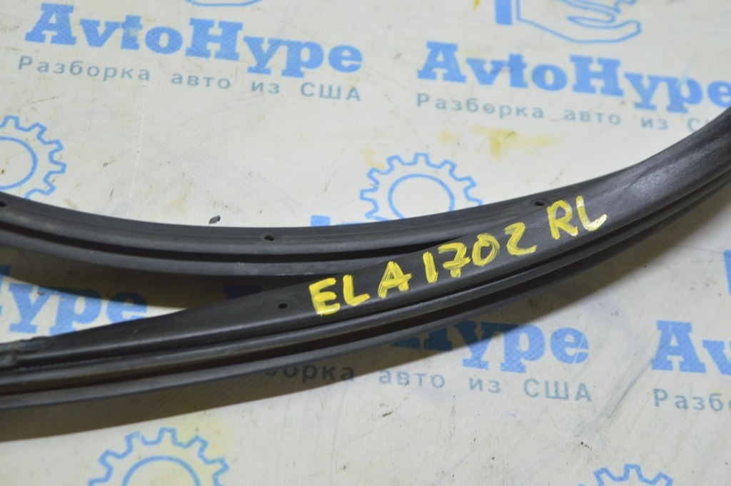Уплотнитель двери зад лев HYUNDAI ELANTRA AD 17- — фото 2