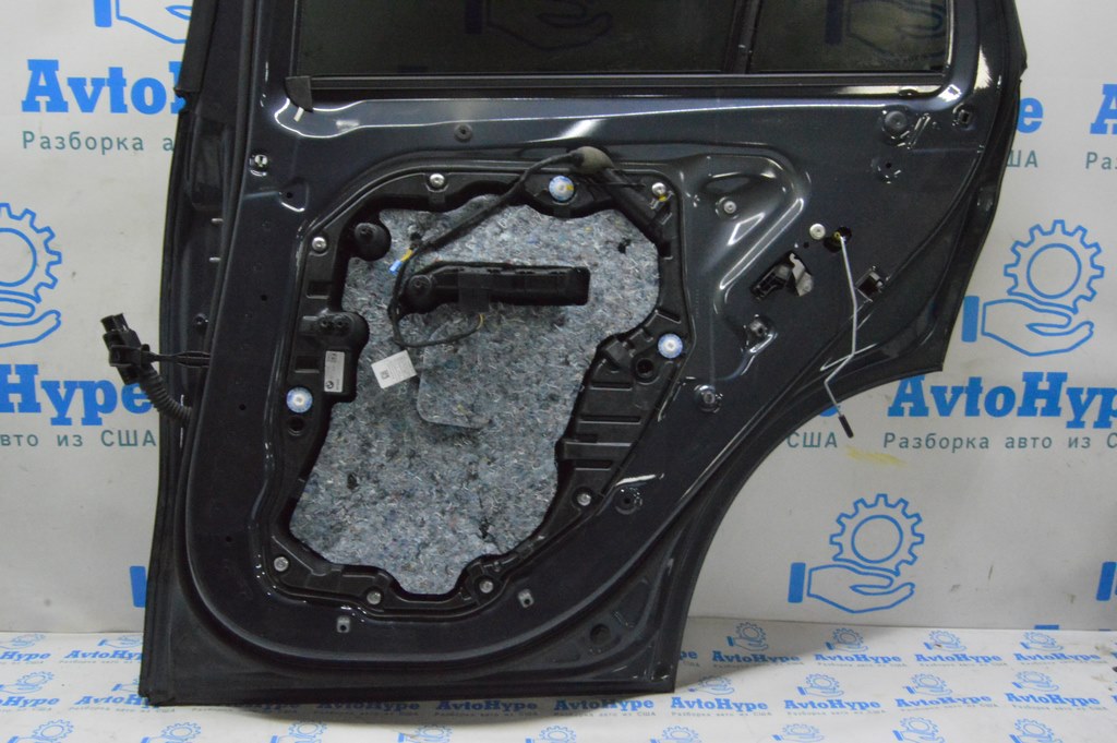 Уплотнитель двери задней правой BMW X5 G05 19-26