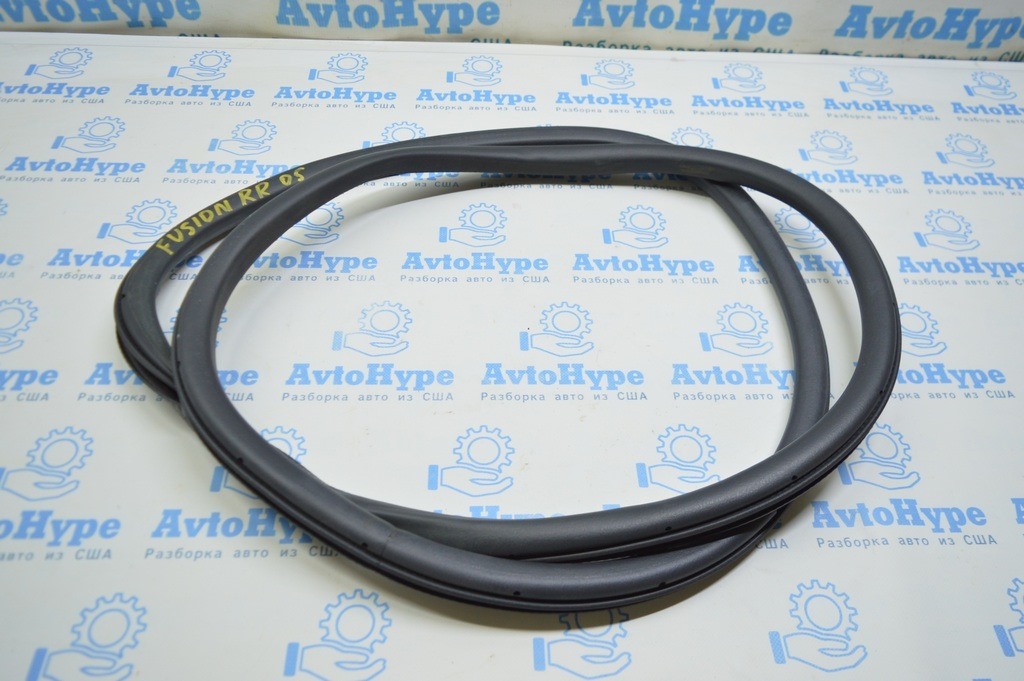 Уплотнитель дверного проема задний правый Ford Fusion mk5 13-20