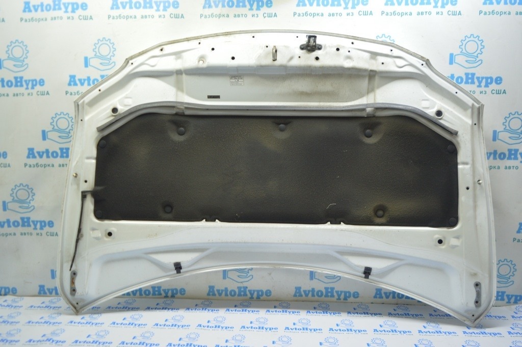 Уплотнитель капота Lexus RX350 RX450h 10-15