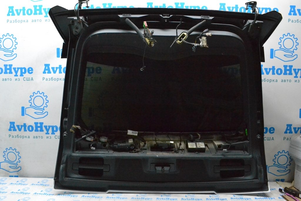 Уплотнитель (резина) двери багажника верхний Land Rover Range Rover L405 13-17