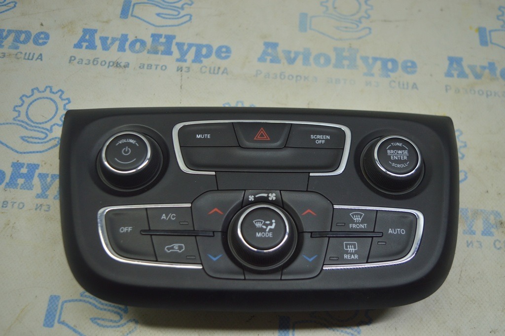 Управление климат-контролем Jeep Compass 17-18 auto (01)