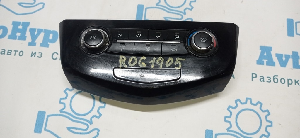 Управление климат-контролем Nissan Rogue 14- manual (05)
