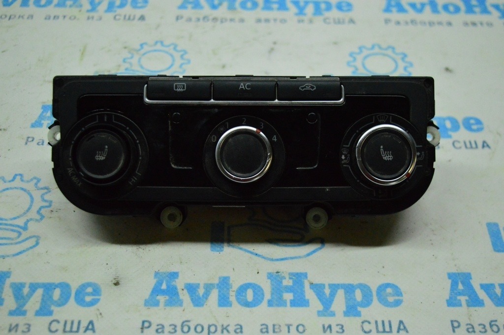 Управление климат-контролем VW Tiguan 09-17 с подогревом (07)