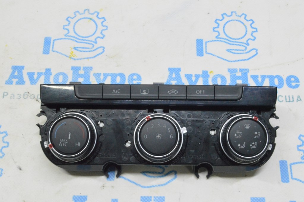 Управление печкой VW Jetta 19- без подогрева сидений (02) царапины