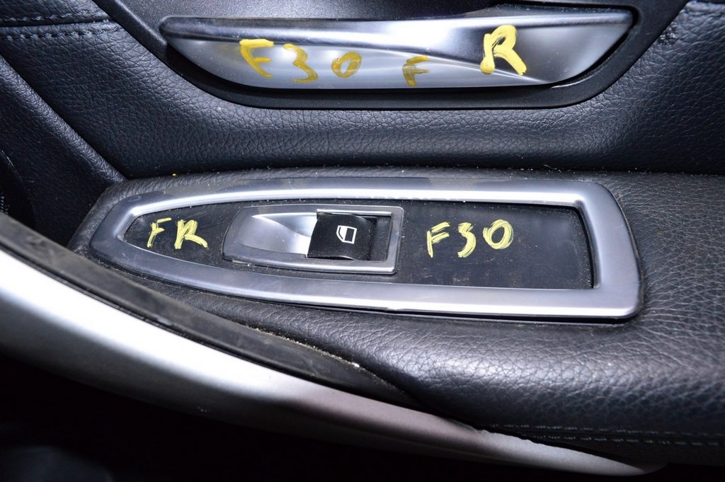 Управление стеклоподъемником перед прав BMW 3 F30 12-19