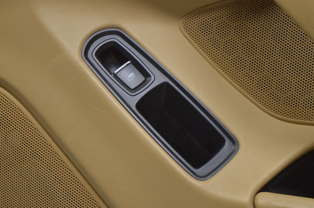 Управление стеклоподъемником перед прав Porsche Panamera 10-16