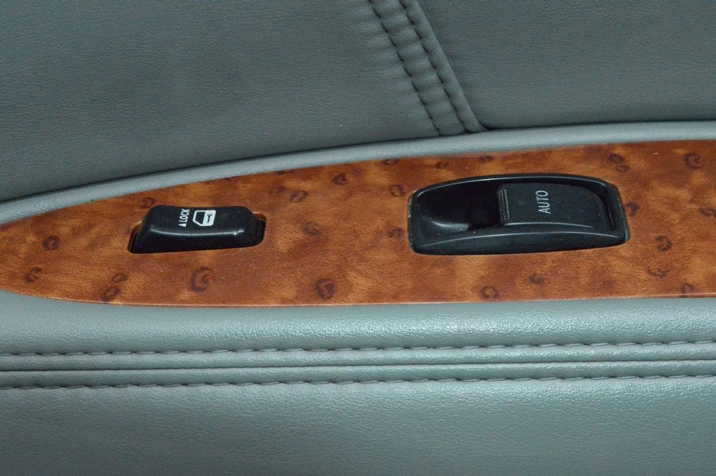 Управление стеклоподъемником перед прав Toyota Avalon 05-12