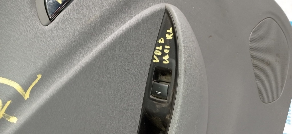 Управление стеклоподъемником зад лев Chevrolet Volt 16-