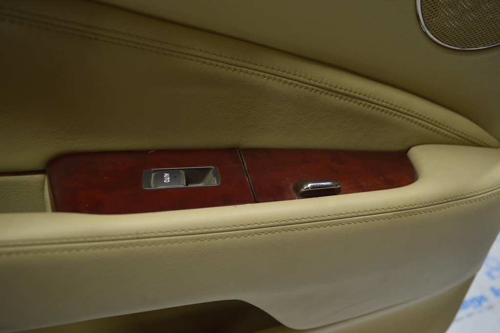Управление стеклоподъемником зад лев Lexus LS460 LS600h 07-12